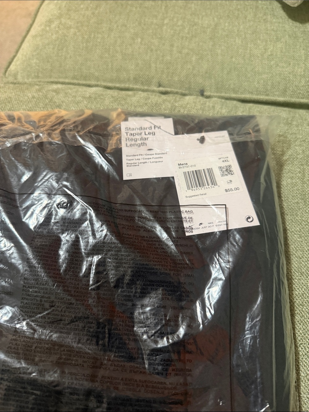 Nike Black Standard Taper leg jogging pants - Picture 5 of 5